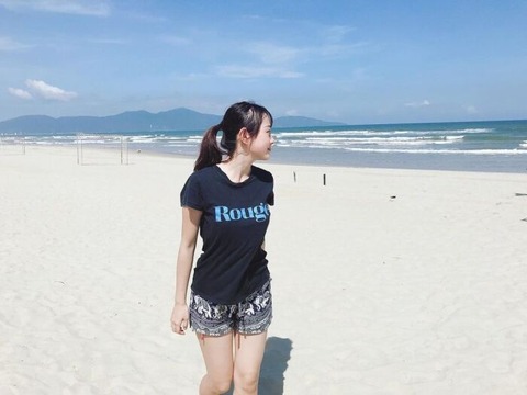 若林有子 太もも画像！美脚がたまらない！