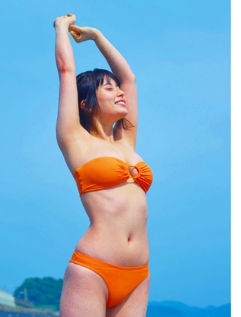 大久保桜子 ハイレグ水着グラビア画像！抜群スタイルがたまらない！