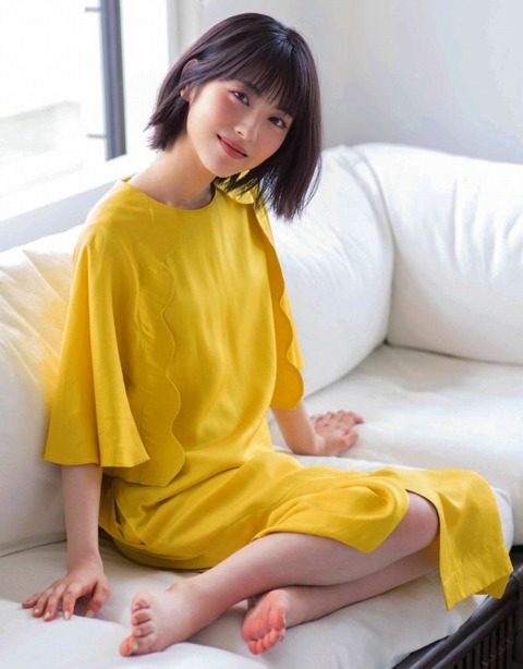 浜辺美波 画像002