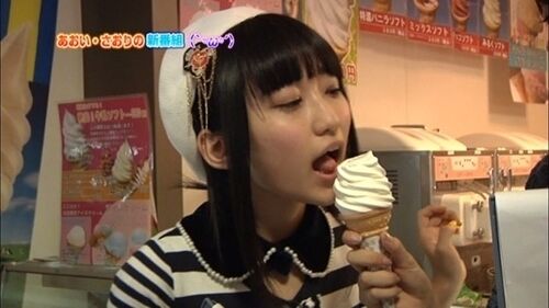 悠木碧 エロ画像 胸チラおっぱいが抜けるgifがたまらん グラビア魂 アイドルセクシー画像