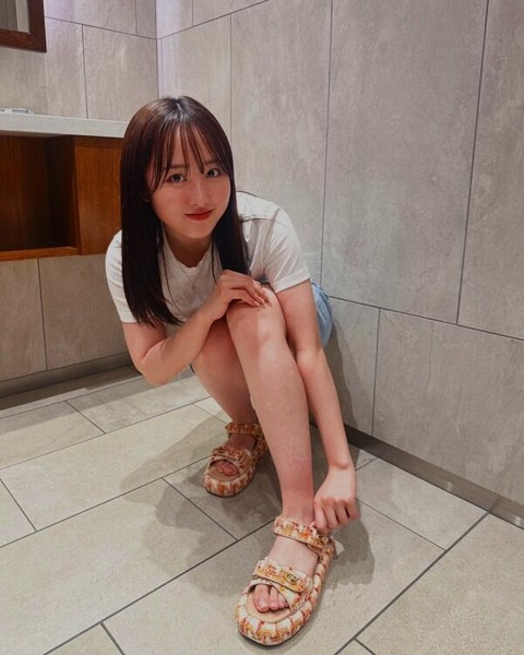 本田望結 足裏・足指フェチ画像！生々しい足がたまらない！