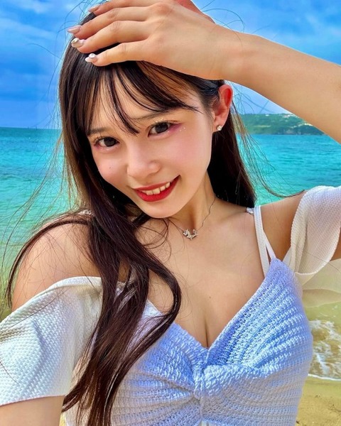 村川緋杏 ビキニ画像！かわいさと抜群スタイルがたまらない！
