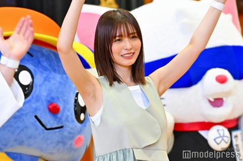 長濱ねる 脇フェチ画像！脇汗もワキ皺もたまらない！