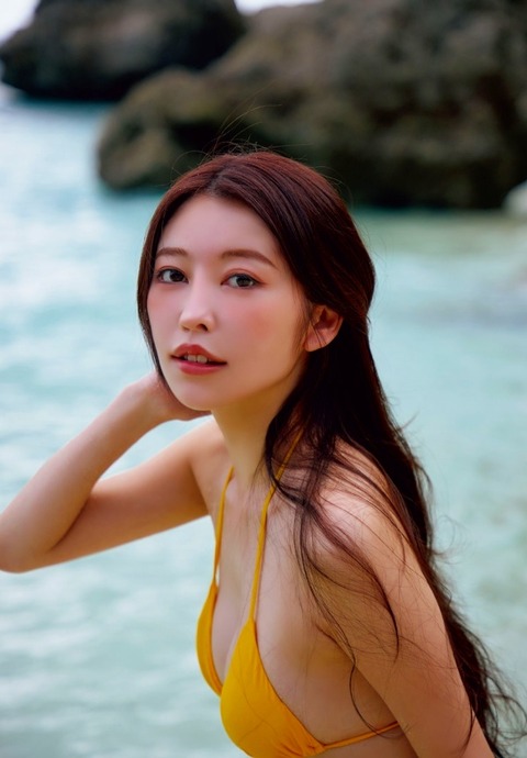 森日向子 水着グラビア画像！美脚や美ボディがたまらない！