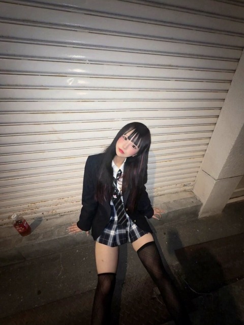みつきなんだよね 太もも画像！ムチムチがたまらない！