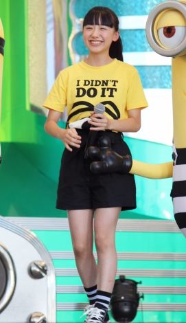 芦田愛菜 太もも画像！美脚がたまらない！