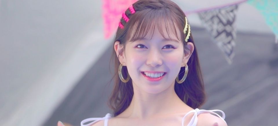 【アイドル】元NMB48みるきー、 3年ぶり水着&ミニスカでダンス 新曲MV解禁