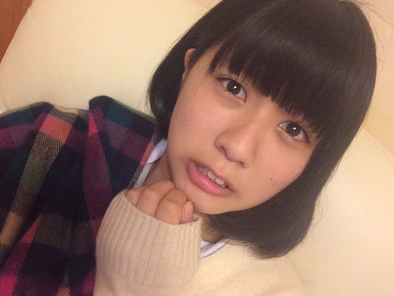 チーム８にパッツンの流れ 群馬県の清水麻璃亜も前髪パッツンに Team8のまとメイト