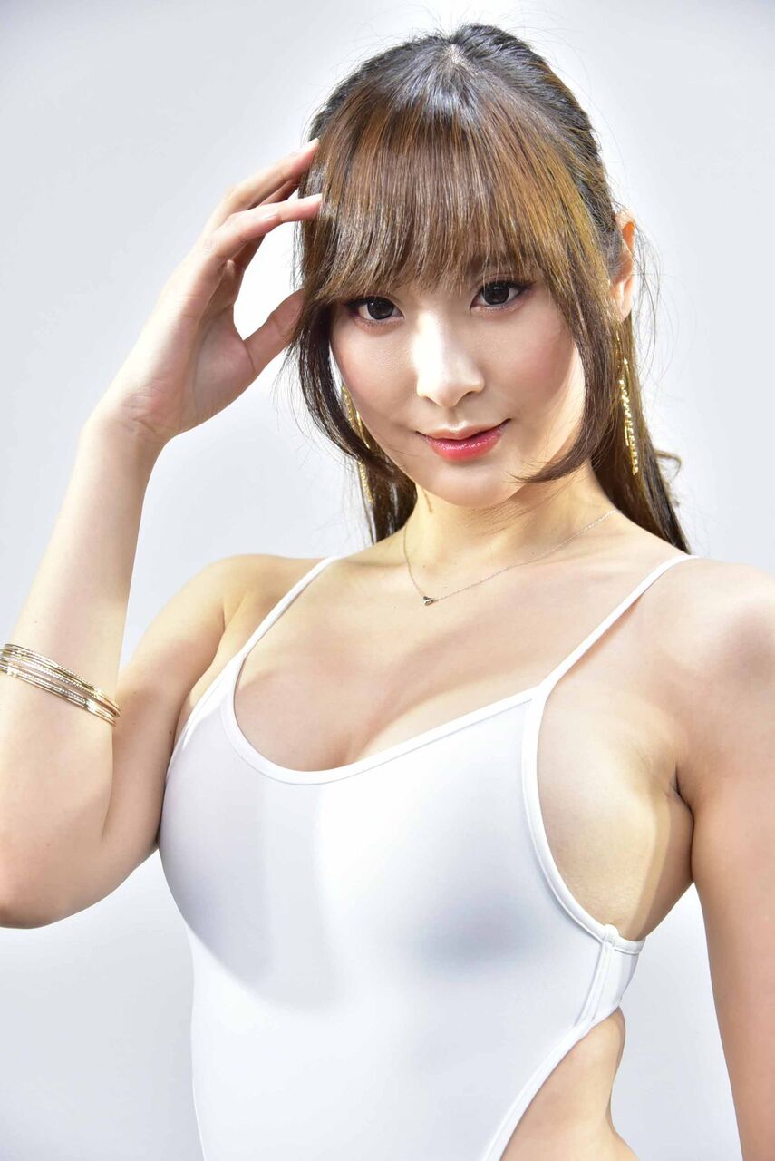 【ゴージャス】台湾美女レイヤー日本上陸 王子妃「もっとエッチになりたい」圧倒的フェロモンに悶絶