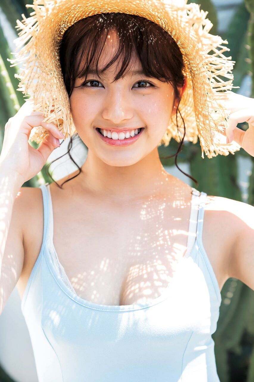 【美少女】大和田南那、ランジェリー姿で柔らかボディ披露