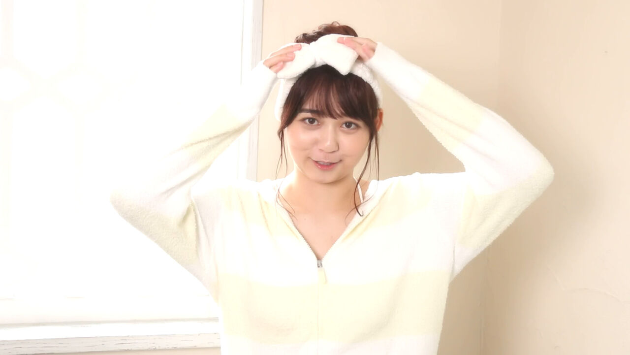 【可愛いね】香り立つHカップマシュマロ乳のビキニ水着姿！高貴な果実 美澄衿依