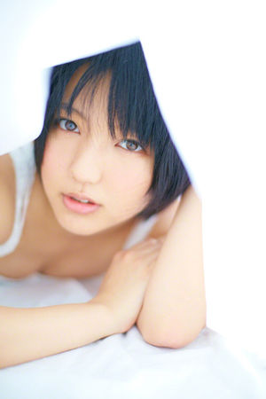 【可愛いね】真野恵里菜の可愛いビキニ水着画像まとめ【88枚】