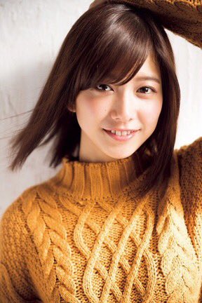 【SEXY】[可愛い]欅坂46 渡邉理佐 水着・下着姿解禁の写真集グラビア画像