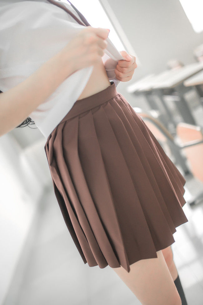 【美少女】【S級美少女】【美少女】台湾コスプレイヤーの透明感↑↑制服フェチエロス画像！