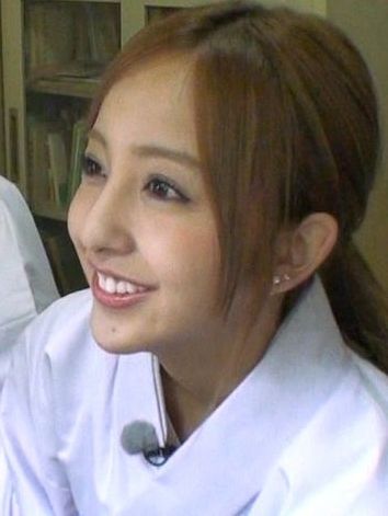 【SEXY】【S級美少女】板野友美　巫女画像ビキニ水着