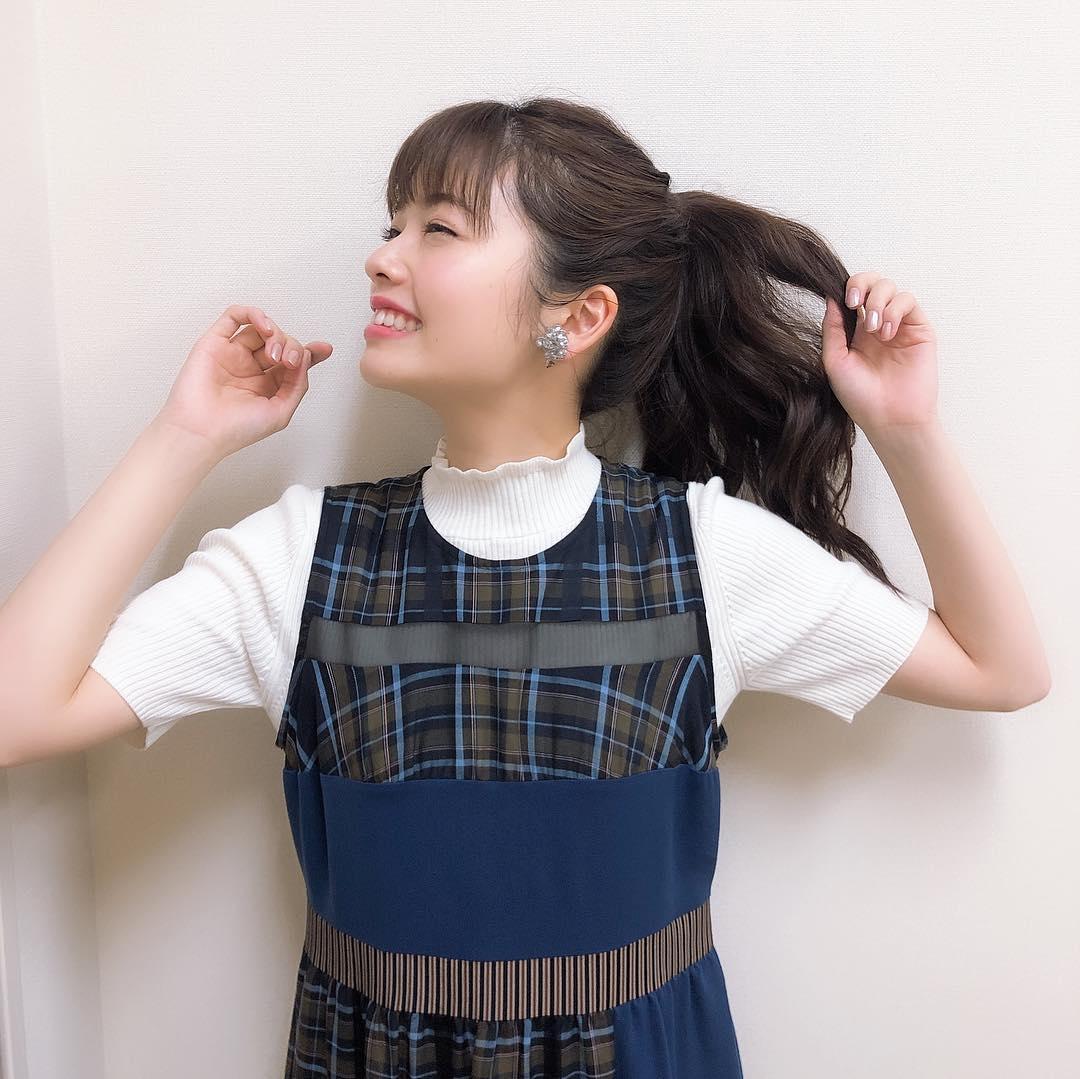 【艶めかしい】小芝風花 ビキニ水着・下着姿の胸チラ谷間グラビア画像