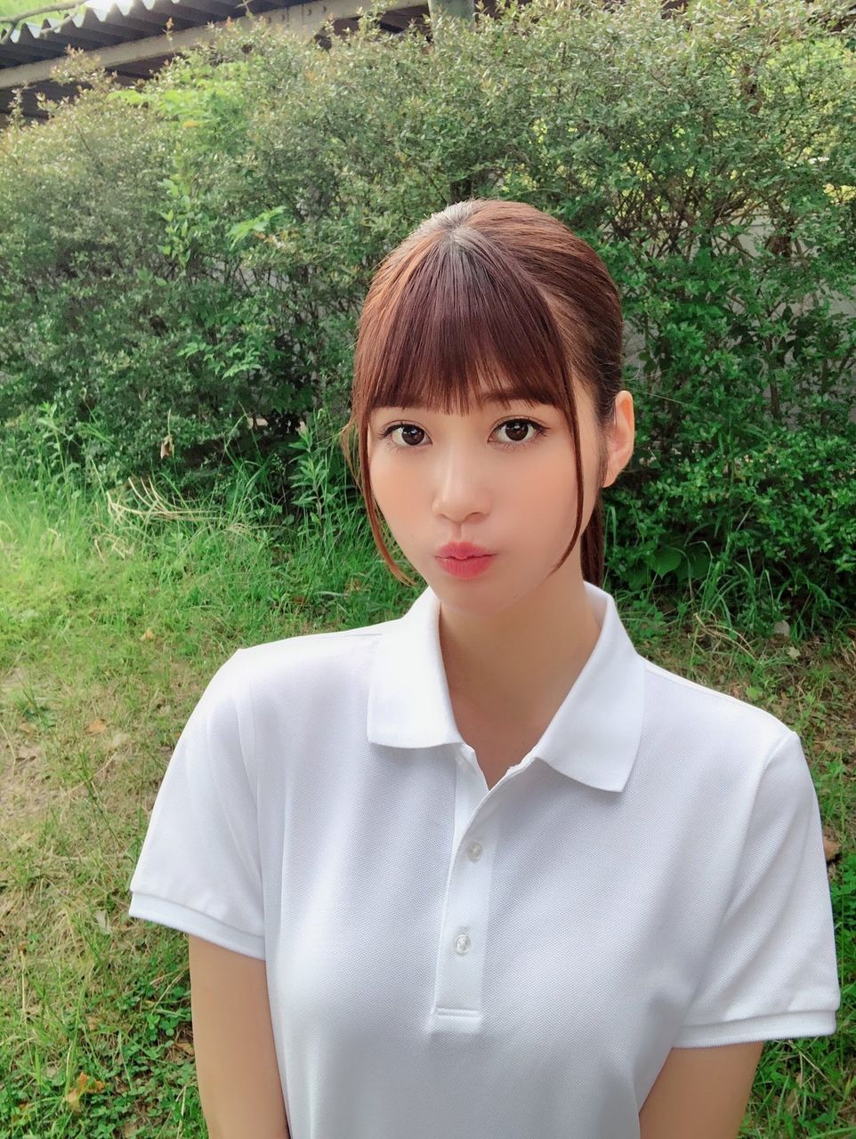 【ゴージャス】【S級美少女】ブレイク間違いなしのティーンモデル生見愛瑠ちゃんがカワイイクール！ＪＫ制服あり！