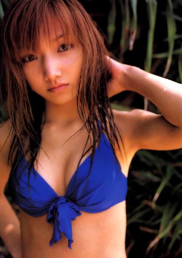 【ゴージャス】後藤真希の水着画像120枚【非常識なグラビアやばいです！】