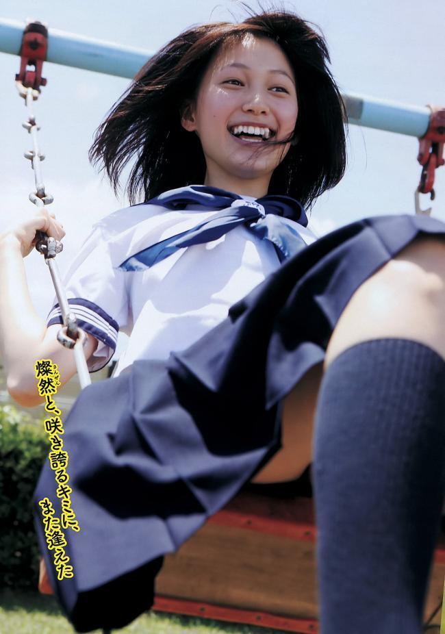 【極上ボディ】【美少女】大野いとの水着！ビキニ＆美尻のバックショット