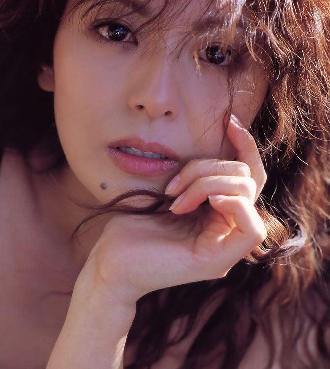 【SEXY】南野陽子 セミヌード編 SEXY