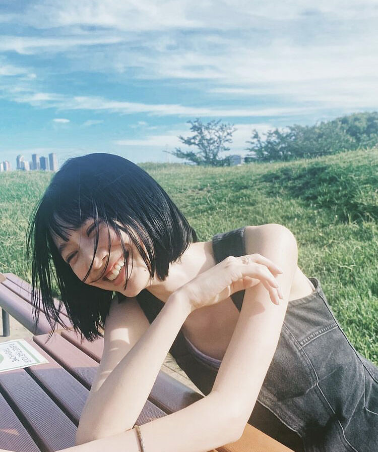 【セクシーボディ】S級美少女・岡本夏美のグラビア画像59枚【可愛すぎてやばいです！】