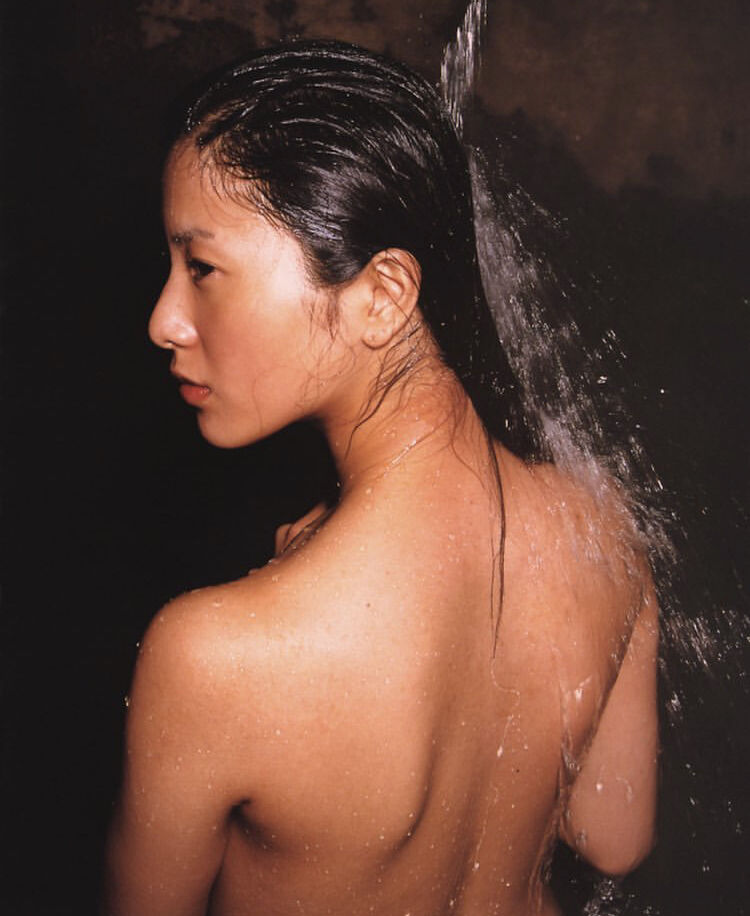 【セクシーボディ】SSS級美女・吉高由里子の水着画像50枚【グラビアが可愛すぎてやばいです！】