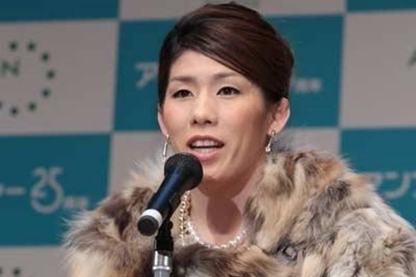 【話題】きのこVSたけのこ国民総選挙に吉田沙保里が参戦！戦意を失うきのこ派続出「完全敗北」「終戦記念日」ｗｗｗｗｗ