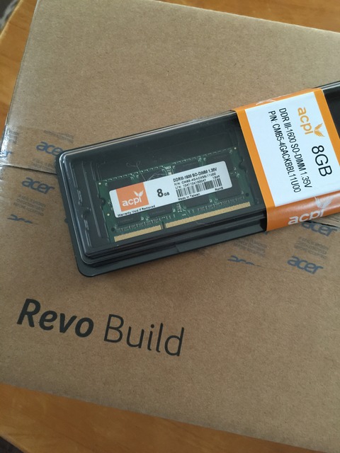 Acer Revo Buildの開封です