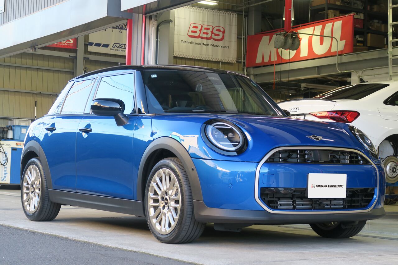 MINI F65 Cooper C × iSWEEP Brake Pad IS1500 : イシカワ