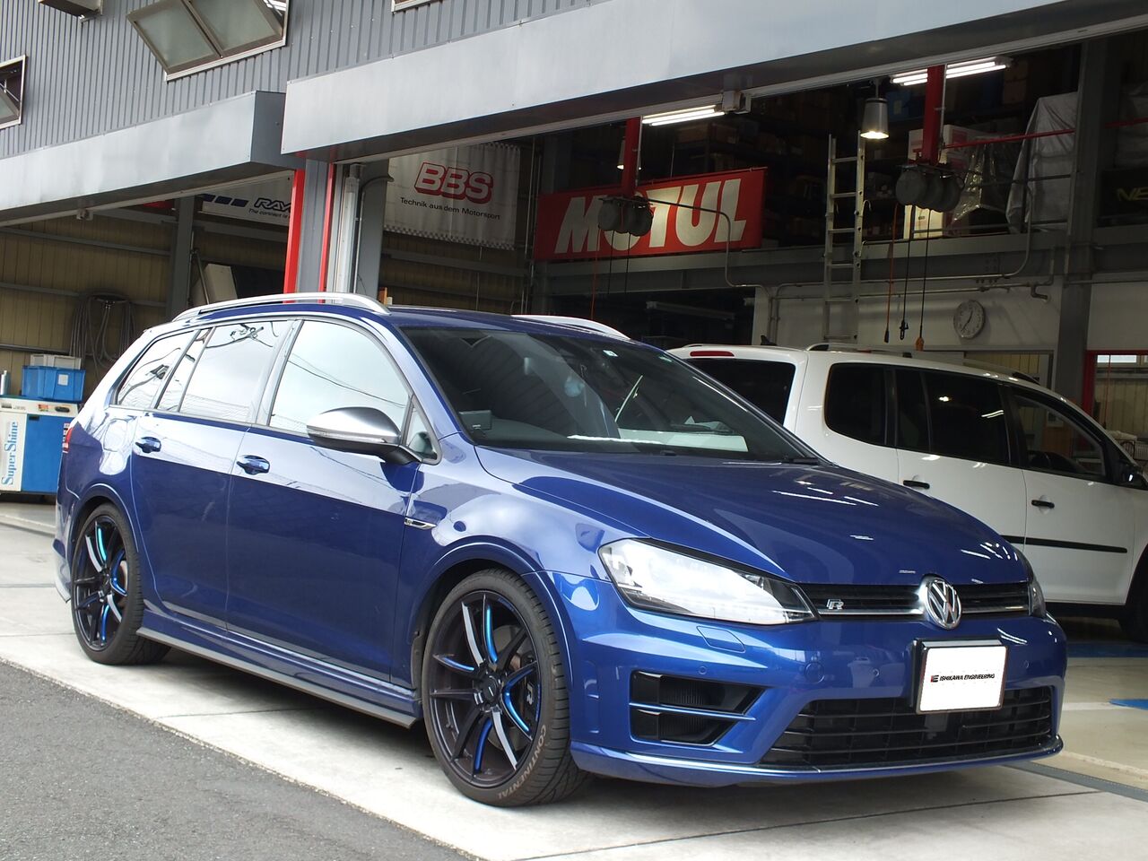 Maxton Design リアカップスポイラー VW ゴルフ7 ヴァリアント VW GOLF7 Variant R × MAXTON DESIGN リアカップスポイラー