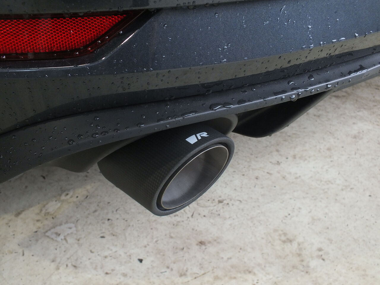 VW GOLF 7.5 GTI Performance × REMUS Exhaust System