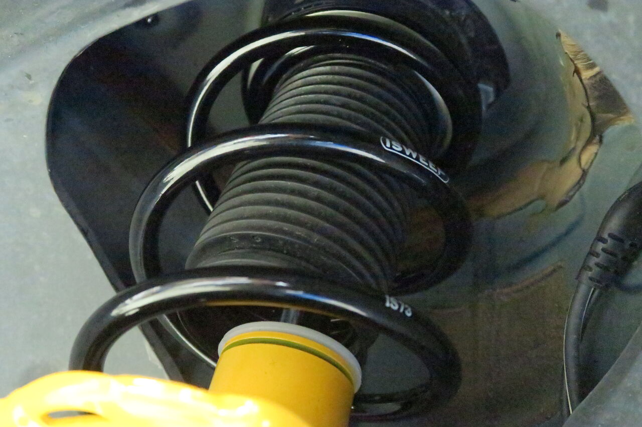AUDI S3 (8V) Sedan × iSWEEP Upgrade Spring ＆ KONI SPORT