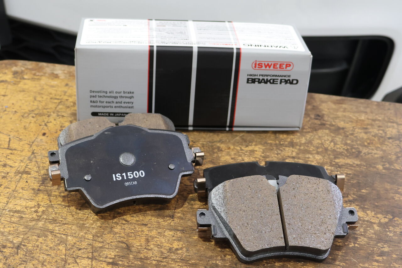 MINI F60 Cooper SD ALL4 × iSWEEP Brake Pad IS1500 : イシカワ