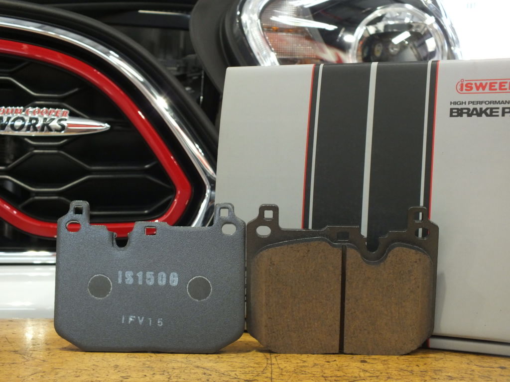 MINI F60 JCW × iSWEEP Brake Pad IS1500 : イシカワエンジニアリング
