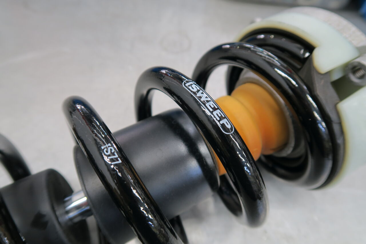 AUDI Q5 (FY) 40TDI × iSWEEP Upgrade Spring : イシカワ AUDI Q5 (FY) 40TDI × iSWEEP Upgrade Spring : イシカワ