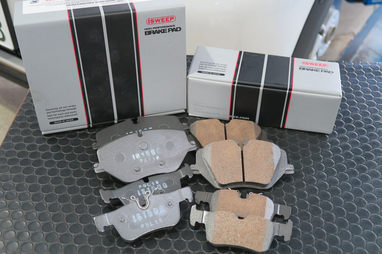 MINI F65 Cooper S × iSWEEP Brake Pad IS1500 : イシカワ