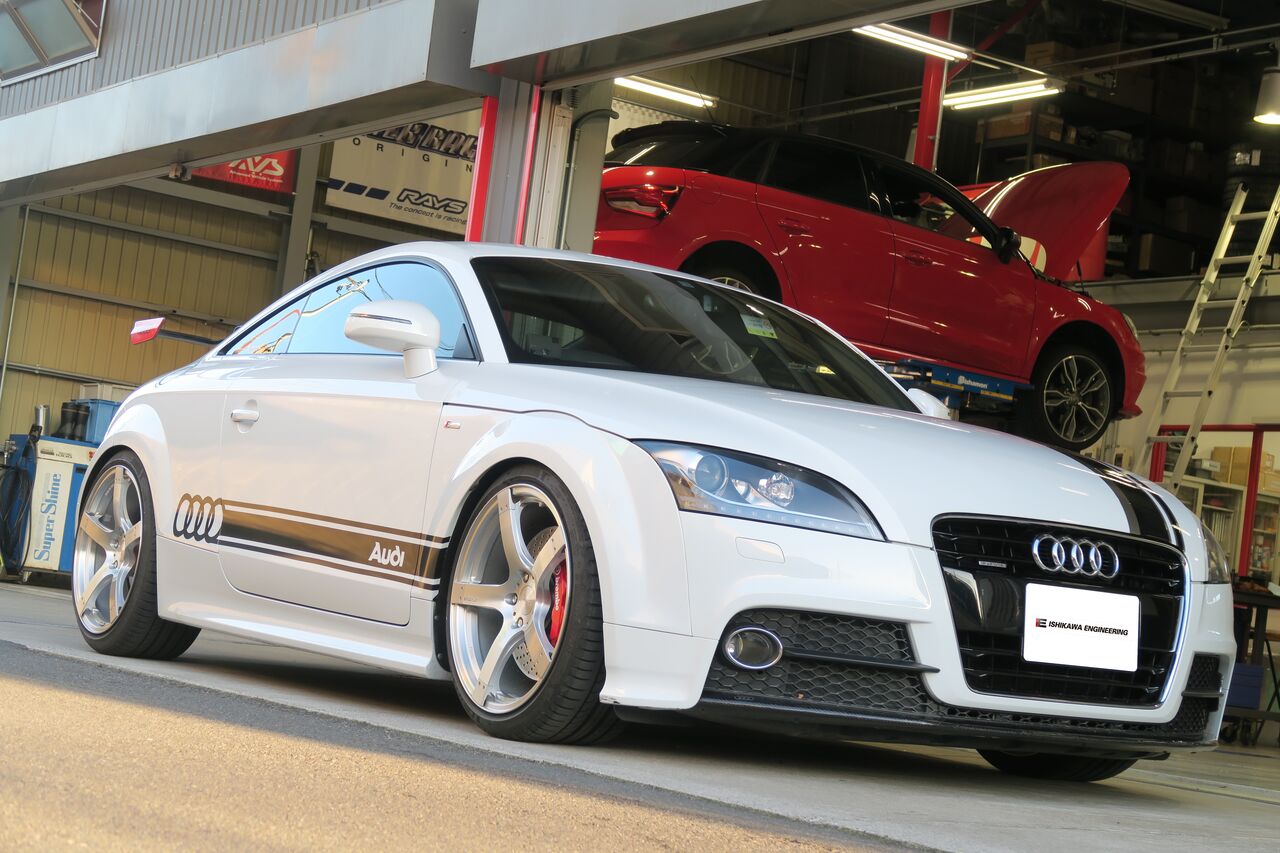 AUDI TT (8J) 2.0 TFSI Quattro × brembo GT Kit 6pot & iSWEEP