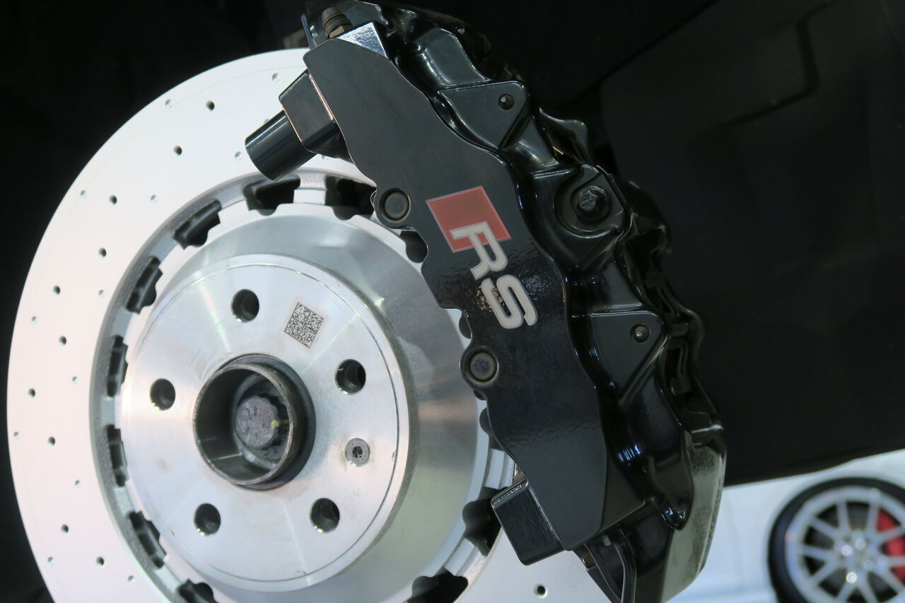 iSWEEP ブレーキパッド IS2000 フロント Audi S3 8V用 iSWEEP Brake Pad〔Front〕1338 – ishikawa-engineering