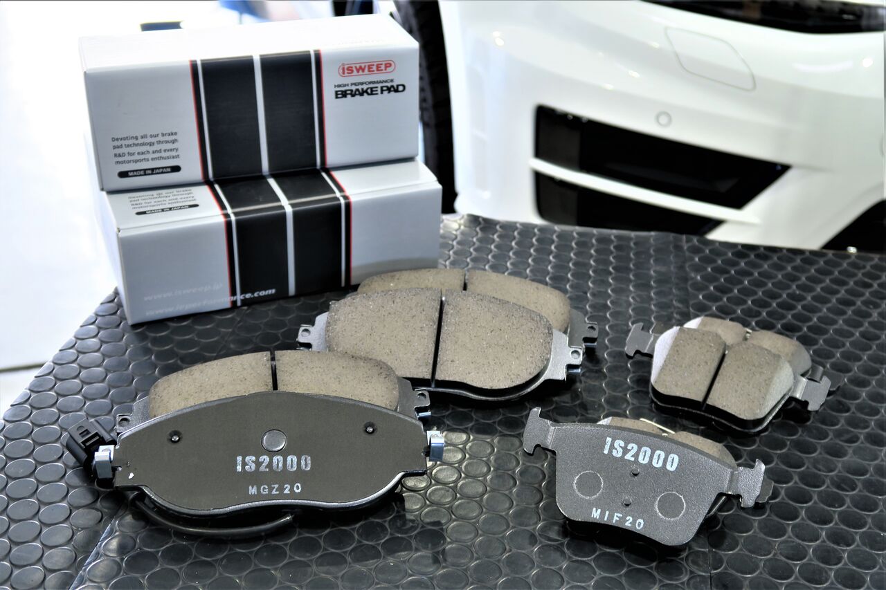 イシカワエンジニアリング スタッフブログ:VW GOLF7 R × iSWEEP Brake Pad IS2000