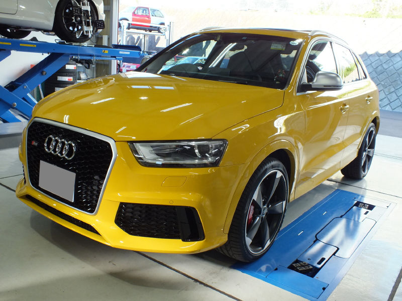 アウディ RSQ3 F3系 純正リアブレーキパット センサー付 AUDI アウディ RSQ3 F3系 純正リアブレーキパット センサー付 AUDI