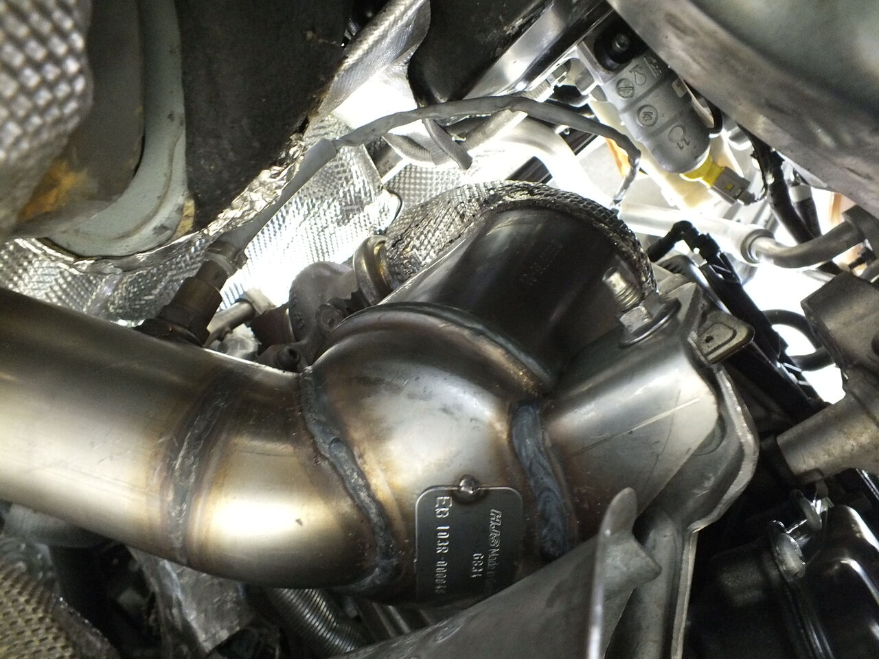 VW GOLF7 R × HJS Down Pipe + Racing Line Oil Cooler Kit : イシカワ 
