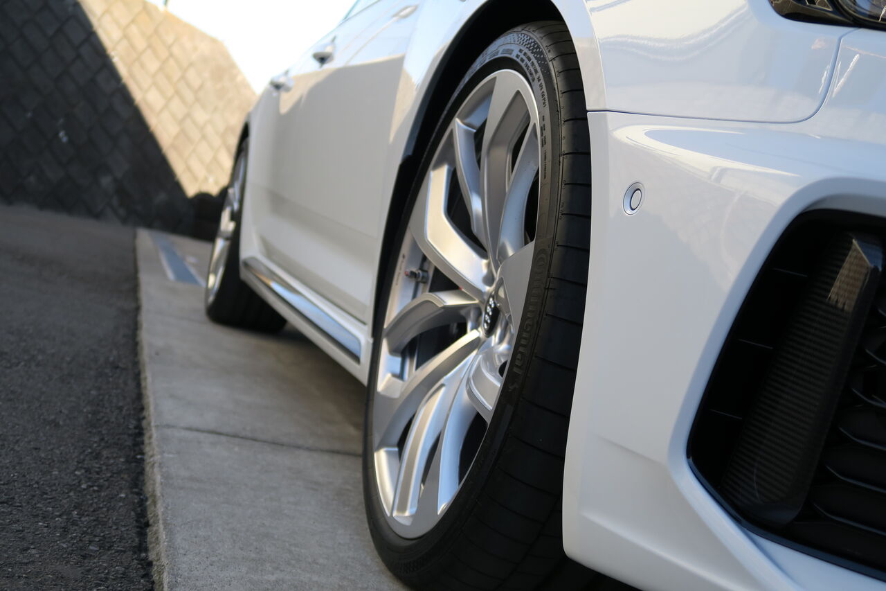 AUDI RS4 Avant(B9) × iSWEEP Wheel Spacer : イシカワ 