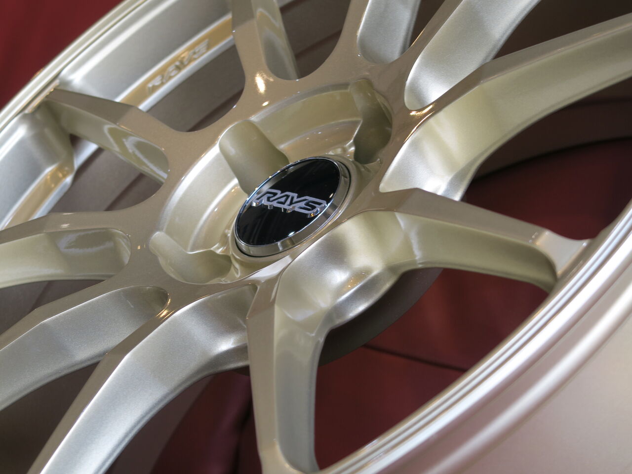 RAYS HOMURA HYUGA HP10 に限定色