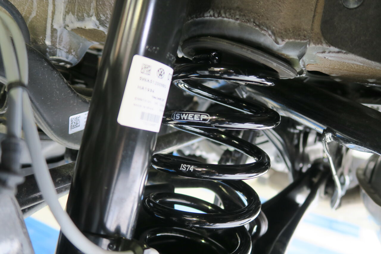 VW GOLF8 R × iSWEEP UPGRADE SPRING : イシカワ VW GOLF8 R × iSWEEP UPGRADE SPRING : イシカワ