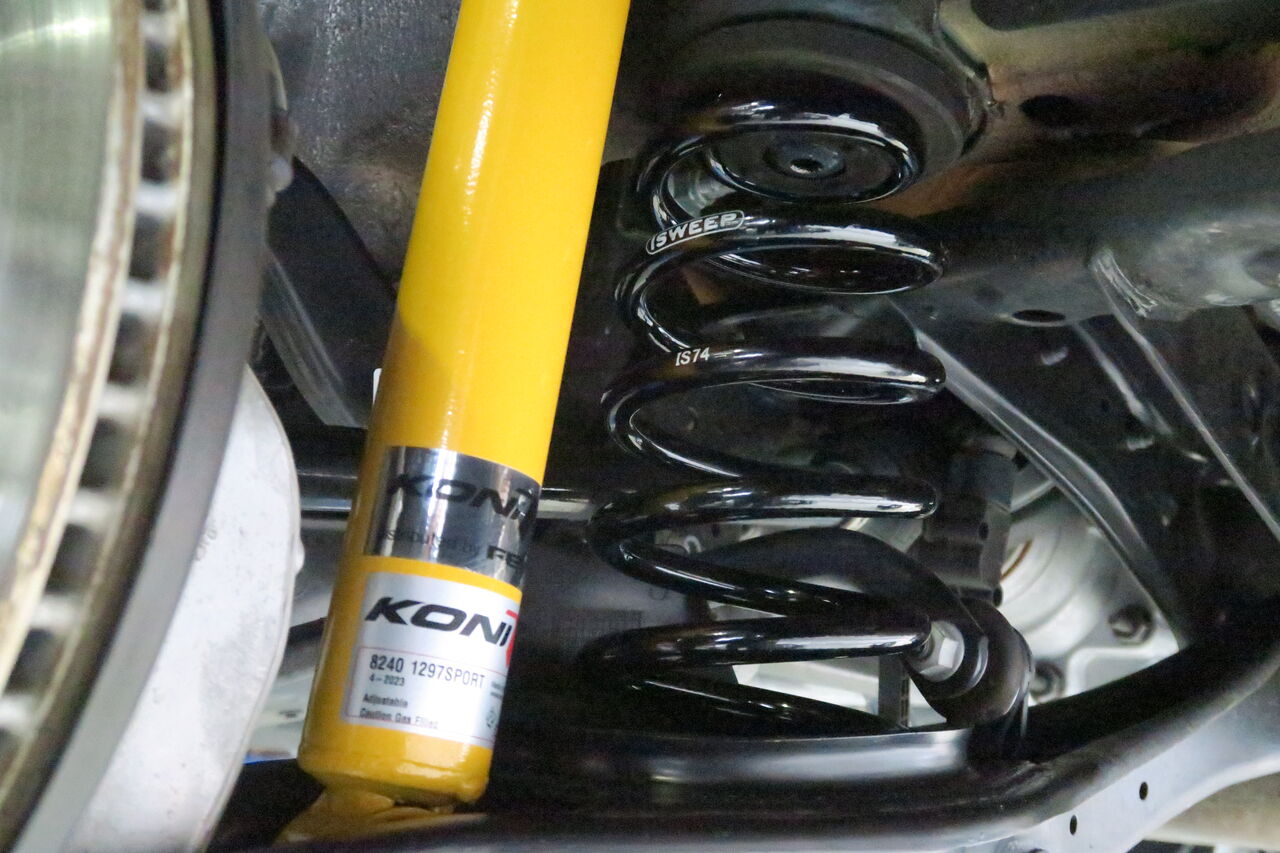 S*y様 isweep sport サスペンション アウディS3 8V isweep sport サスペンション アウディS3 8V