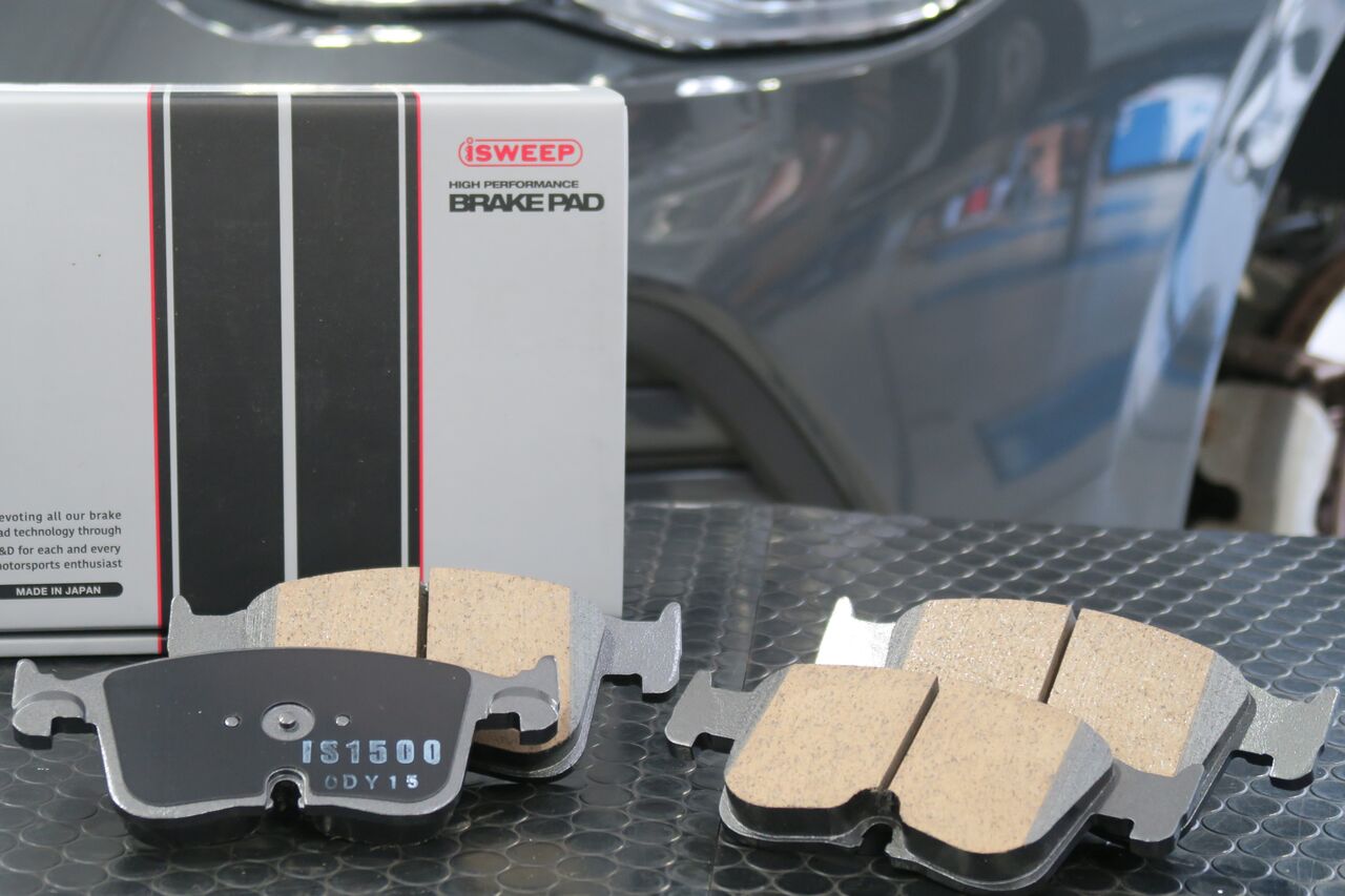 イシカワエンジニアリング スタッフブログ:VW GOLF8 Variant 2.0 TDI × iSWEEP Brake Pad IS1500
