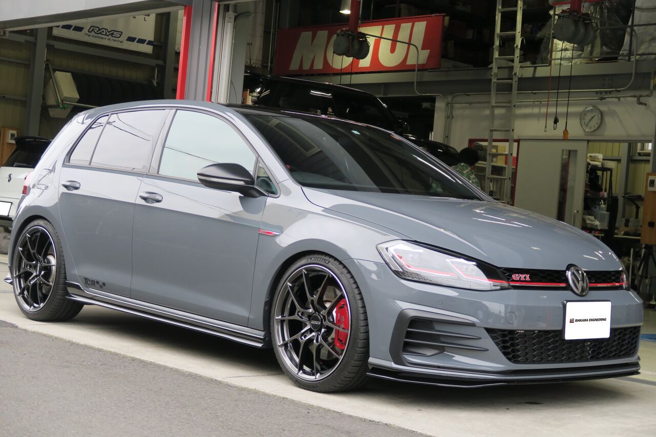 VW GOLF7.5 GTI TCR × VOLK RACING G025 + PS4 : イシカワ VW GOLF7.5 GTI TCR × VOLK RACING G025 + PS4 : イシカワ