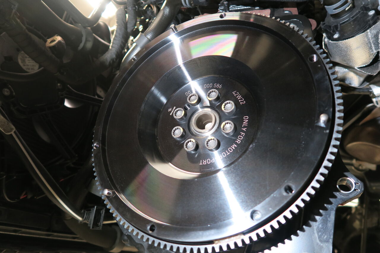VW GOLF7 R × SACHS Performance 強化クラッチキット : イシカワ VW GOLF7 R × SACHS Performance 強化クラッチキット : イシカワ