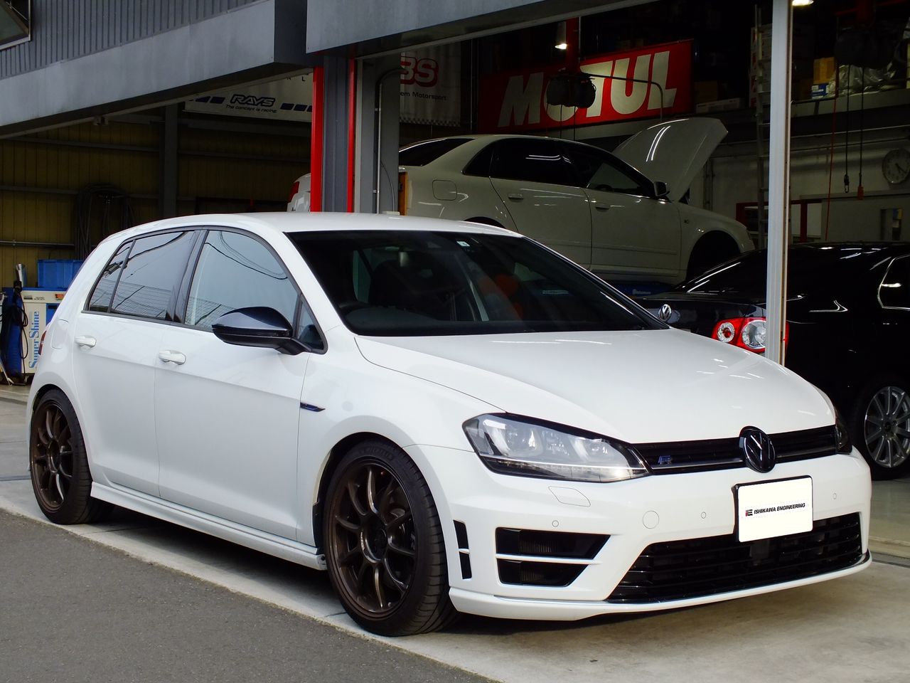 VW GOLF7 R × iSWEEP Front Lower Arm Power Brace : イシカワ