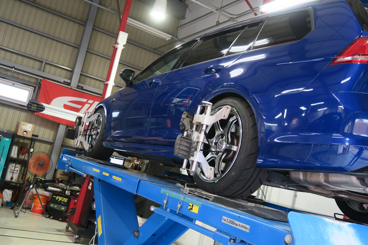 VW GOLF7 Variant R × iSWEEP Upgrade Spring : イシカワ